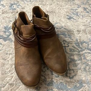 Brown ankle boots